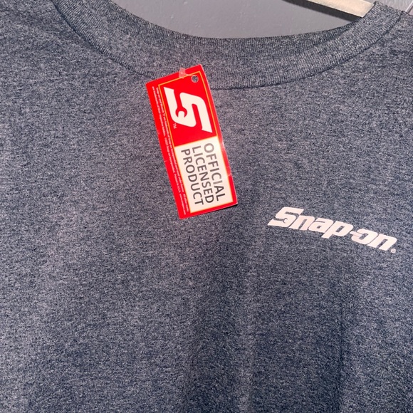 Snap on gildan t shirt size 3XL - Picture 3 of 3